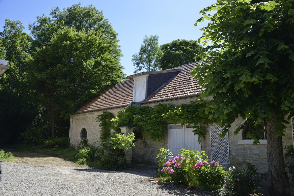 Le Chateau D'Hermonville B&B / Chambres D'Hotes Eksteriør bilde